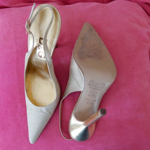 D&G Dolce & Gabbana Italy Cream Gold Silk Heels 37.5 US 7.5 - Picture 13 of 15